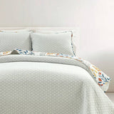 Full/Queen Botanical Bohemian Floral Lightweight 3 Piece Quilt Set