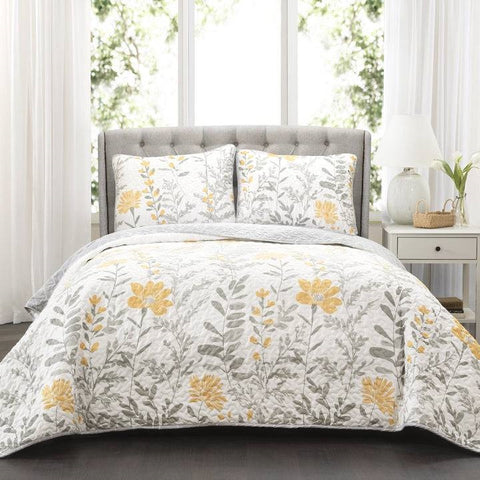 Full/Queen size Yellow Grey Floral Light Thin Cotton Polyester Blend Quilt Set